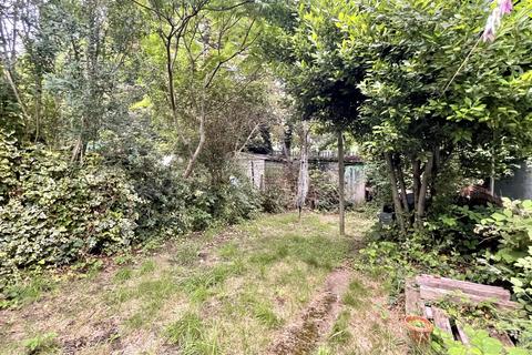 25a Lingfield Crescent, London, SE9 2RL
