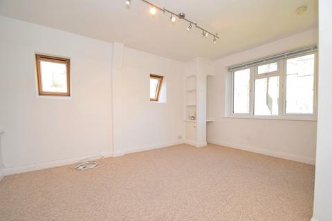 1 bedroom flat to rent, Winchester City Centre