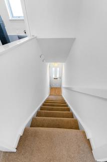 2 bedroom flat to rent, Ladehead, Bonnington, Edinburgh, EH6