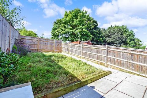 50 Baltic Road, Tonbridge, TN9 2LZ