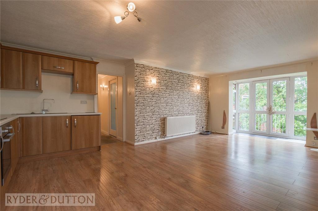 Lounge/Kitchen
