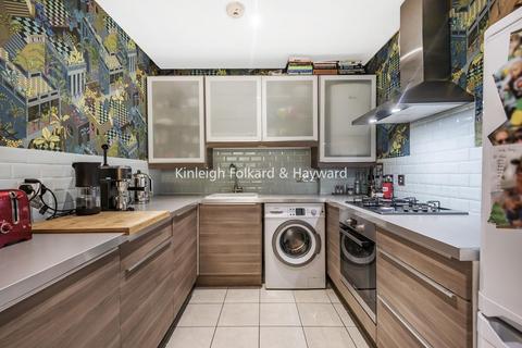 Flat 3, Kashmir House, 66 Gibbon Road, London, SE15 3XE