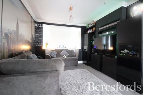 11 Elmer Gardens, Rainham, RM13 7BS