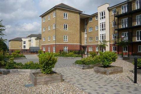2 bedroom flat to rent, Tadros Court, High Wycombe, HP13