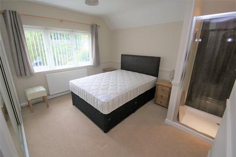 1 bedroom in a house share to rent - Weyhill Road, Andover, SP10