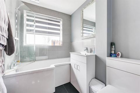443 Church Road, Benfleet, SS7 3HG