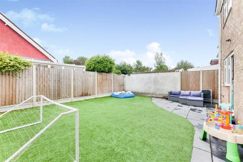 443 Church Road, Benfleet, SS7 3HG