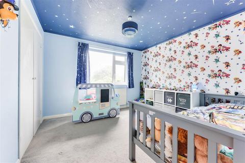 443 Church Road, Benfleet, SS7 3HG