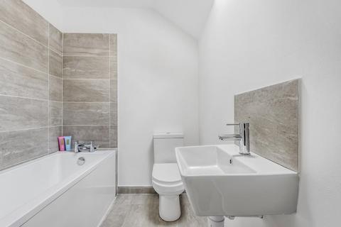 5 Southbourne, Bromley, BR2 7NJ