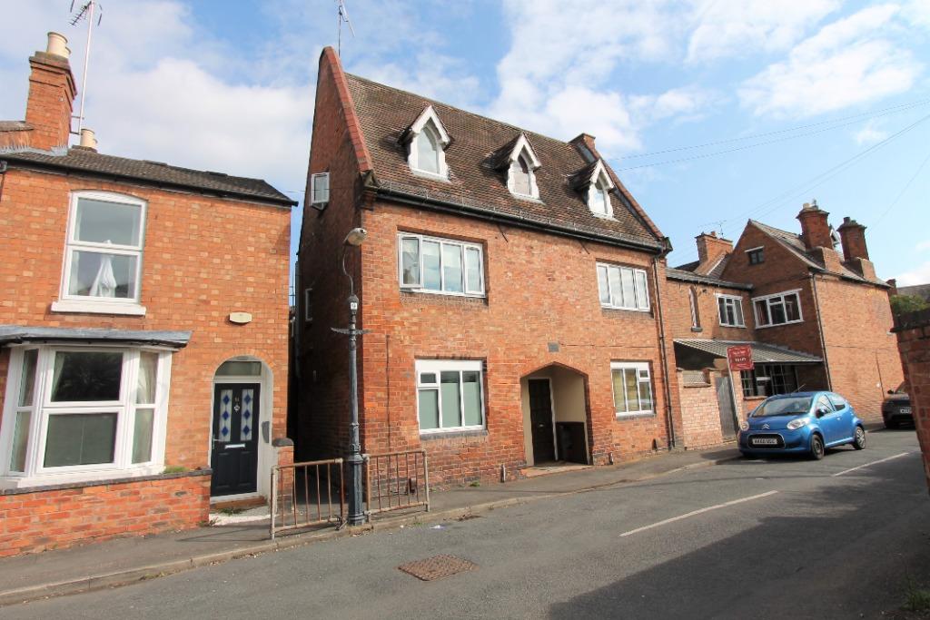 Gordon Street, Leamington Spa, CV31 1 bed flat £795 pcm (£183 pw)