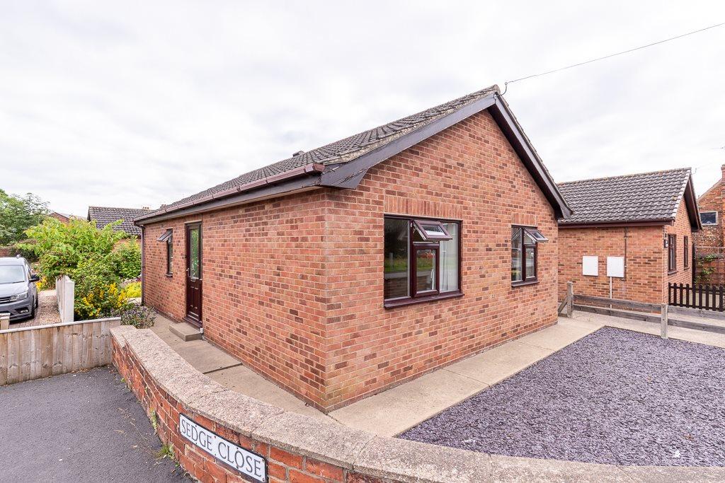 Sedge Close, Barton Upon Humber 2 bed detached house £600 pcm (£138 pw)