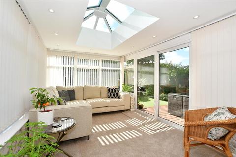 55 Lamorbey Close, Sidcup, DA15 8BA
