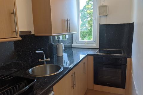 1 bedroom flat to rent, Hartington Road, City Centre, Aberdeen, AB10