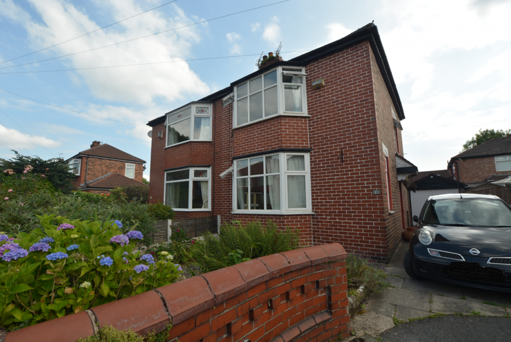 Lomond Avenue Stretford M32 2 bed semidetached house £245,000