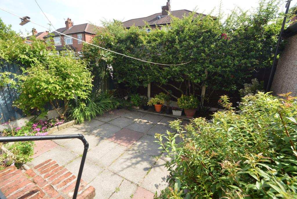 Lomond Avenue Stretford M32 2 bed semidetached house £245,000