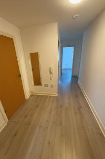 2 bedroom flat to rent, Millicent Grove, Palmers Green