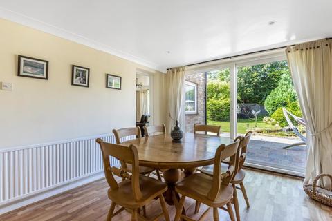 1 Clearsprings, Lightwater, GU18 5YJ