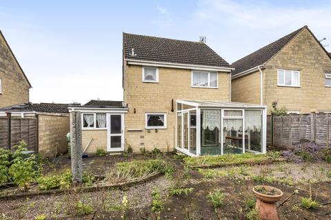 7 Clarrie Road, Tetbury, GL8 8EW