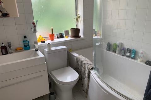 undefined, Blanchedowne, London, SE5