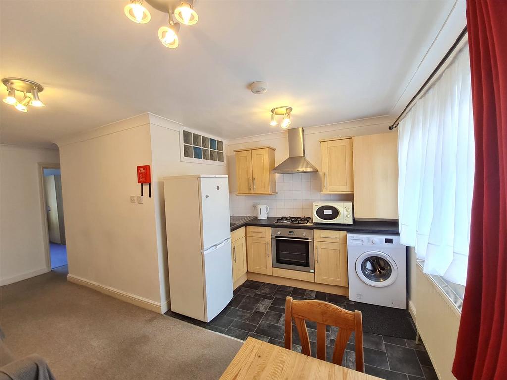 Noel Road, West Acton, London, W3 1 bed apartment £1,450 pcm (£335 pw)