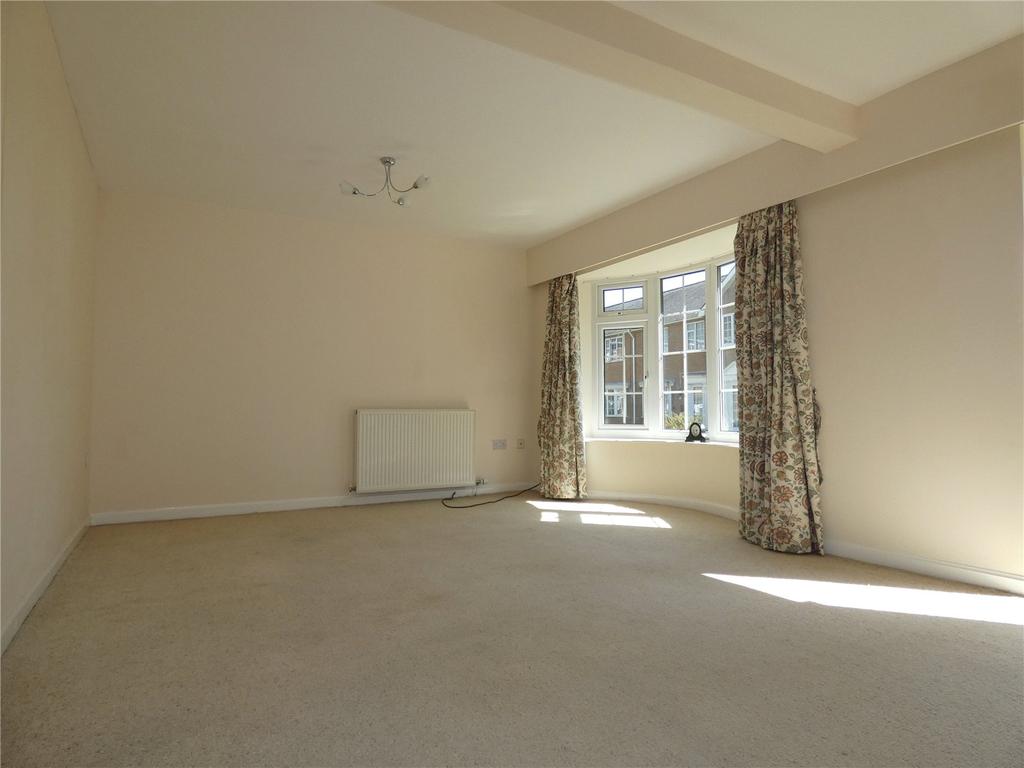 Glantraeth, Bangor, Gwynedd, LL57 3 bed terraced house £775 pcm (£179 pw)