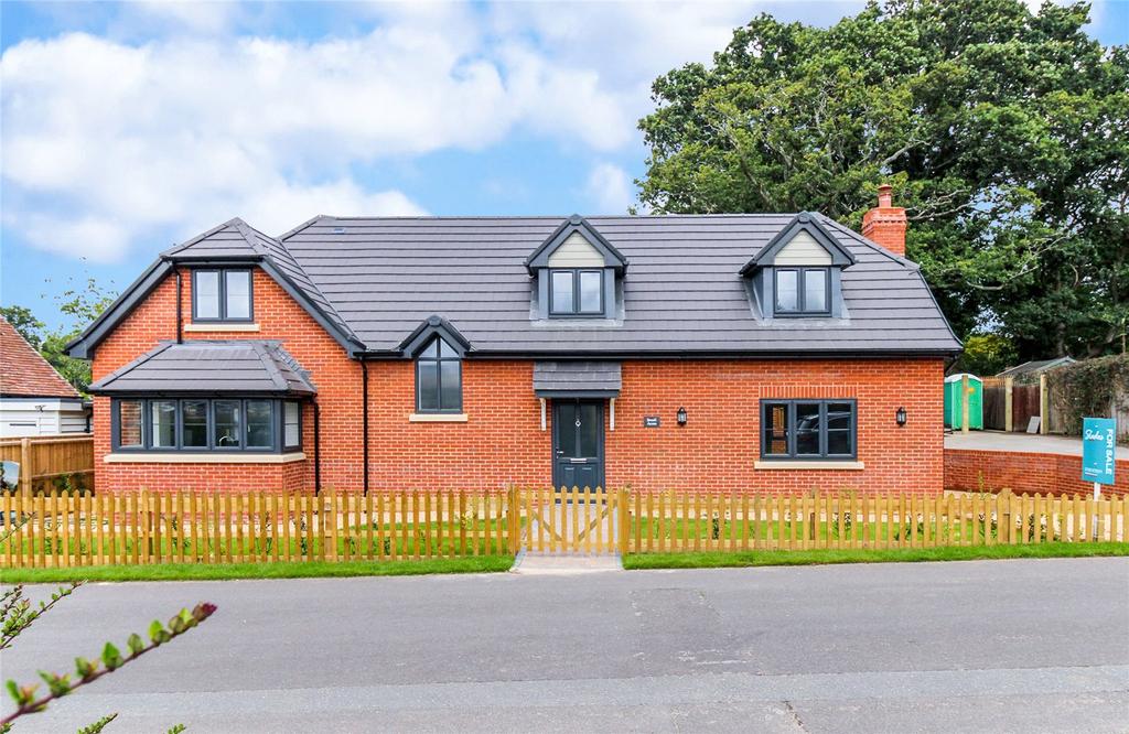 Poplar Lane, Bransgore, Christchurch... 4 bed detached house £950,000