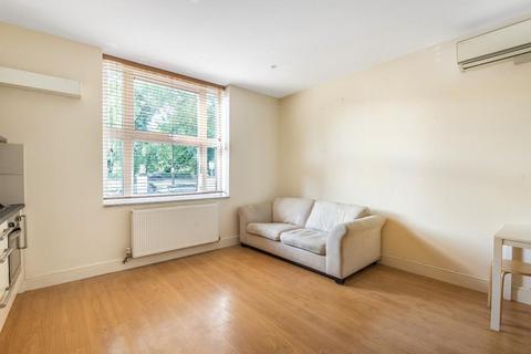 2 bedroom apartment to rent, High Street,  Hornsey,  N8