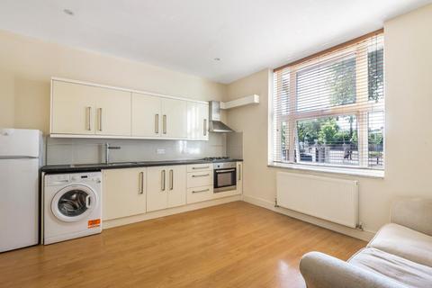 2 bedroom apartment to rent, High Street,  Hornsey,  N8