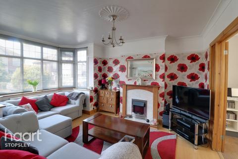43 Clevedon Road, Luton, LU2 9EB