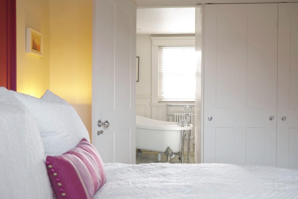 Bedroom 2 Lifestyle