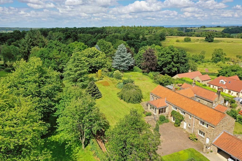 The Green, Scriven, Knaresborough 3 bed detached house £900,000