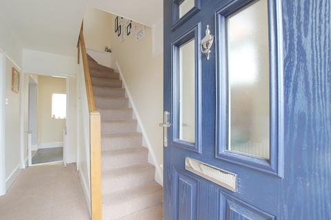 102 Bromwich Road, Worcester, WR2 4AP