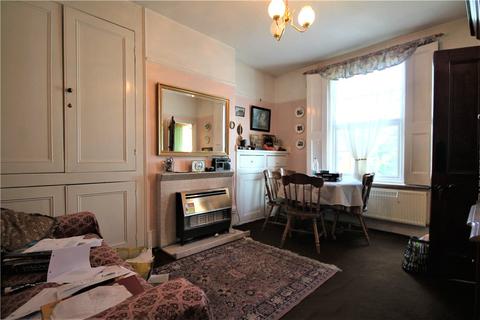 15 Mead Place, Croydon, CR0 3SQ