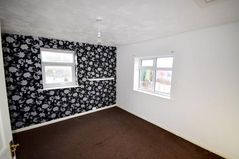 3 bedroom semi-detached house for sale - Ruxley Road Bucknall