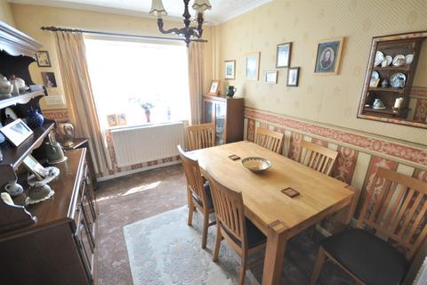 5 Church Close, Thorne, Doncaster, DN8 5DA
