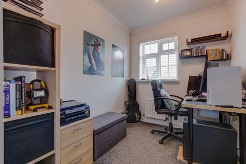 57 Foxcote Close, Redditch, B98 0PS