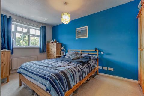 57 Foxcote Close, Redditch, B98 0PS