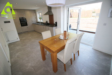 87 Bee Fold Lane, Atherton, Manchester, M46 0TT
