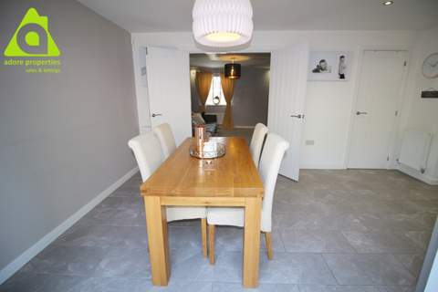 87 Bee Fold Lane, Atherton, Manchester, M46 0TT
