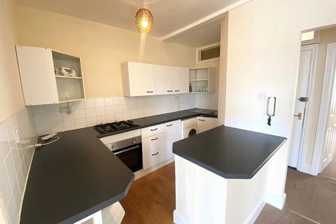 2 bedroom flat to rent, Nightingale Road, Southsea