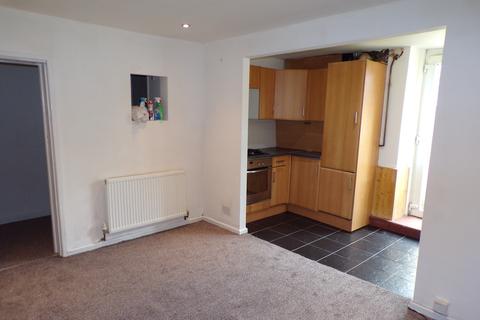 27 Olive Grove, Bradford, BD8 0LG