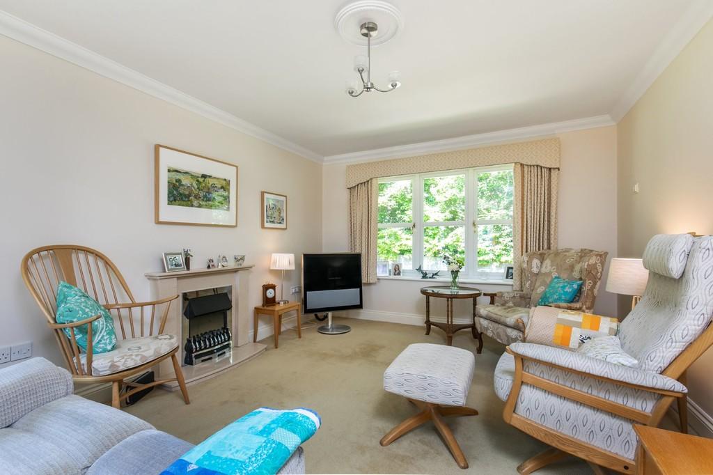 Wyke Mark, Dean Lane, Winchester, SO22 2 bed apartment £425,000