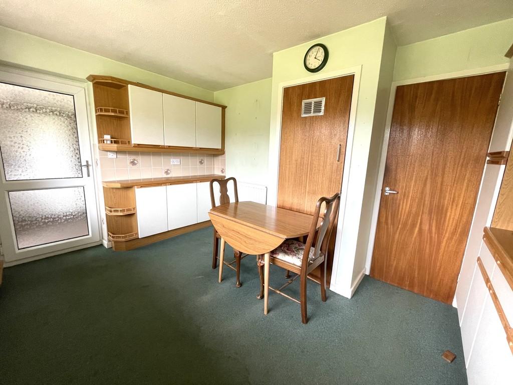 Kitchen Breakfast Area