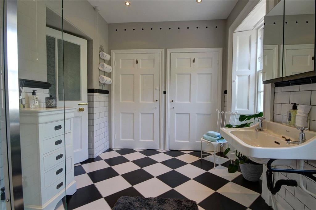 Guest Shower Room 2
