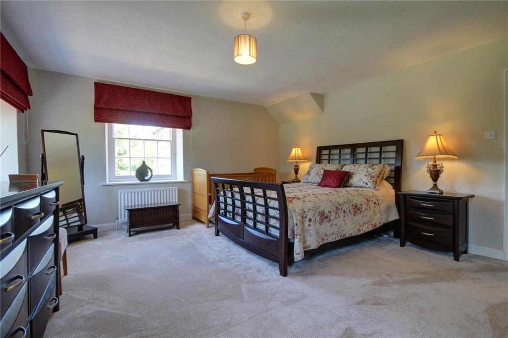 Bedroom 2 Pic 2