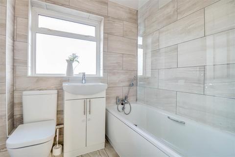 6 Landermere, Basildon, SS14 2DL