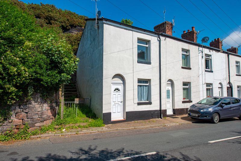 Main St, Halton Village, Runcorn 2 bed end of terrace house £90,000