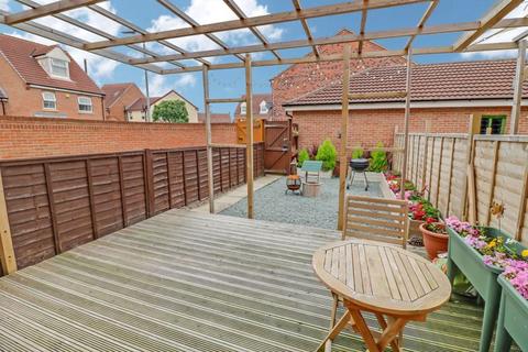 21 Attringham Park, Kingswood, Hull, HU7 3GL