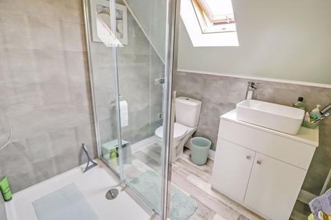 21 Attringham Park, Kingswood, Hull, HU7 3GL