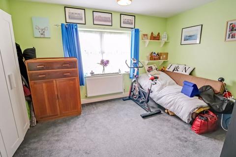 21 Attringham Park, Kingswood, Hull, HU7 3GL